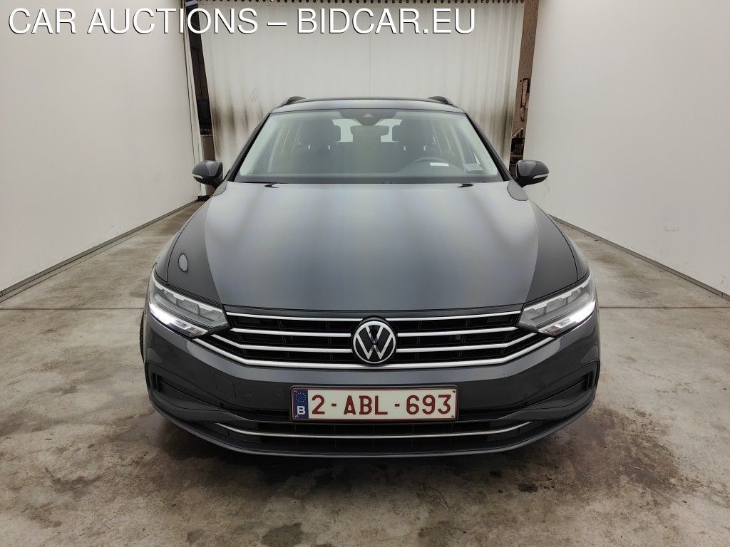 Volkswagen Passat-variant- VARIANT 2.0 TDI SCR 110KW DSG7 STYLE 5D, 2021