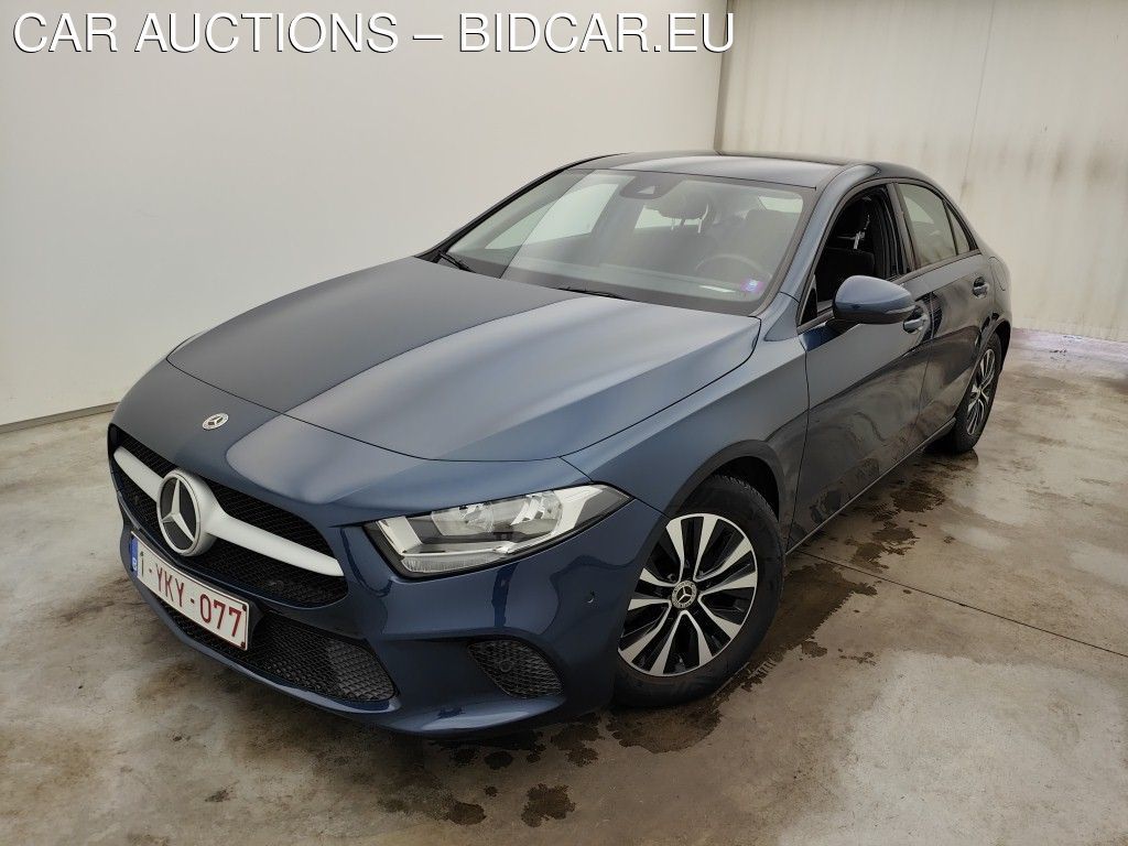 Mercedes A-klasse-lim-17 LIMOUSINE A 180D BUSINESS SOLUTION AUT. 4D, 2020
