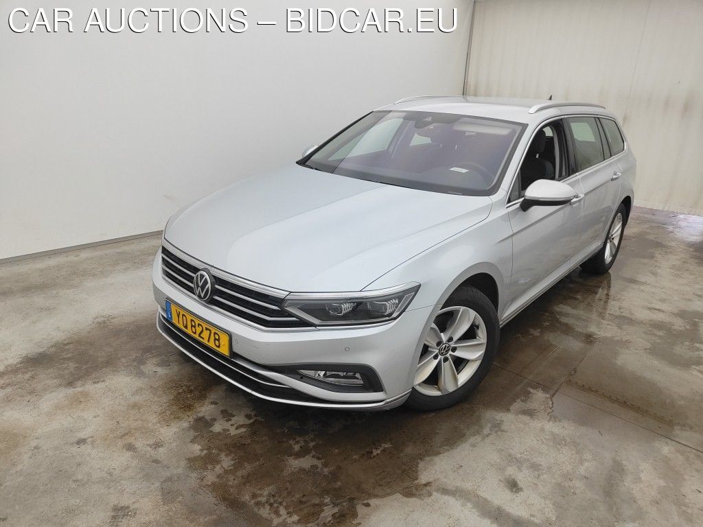 Volkswagen Passat-variant- VARIANT DIESEL - 2020 2.0 TDI 200 SCR ELEGANCE DSG 5D, 2021