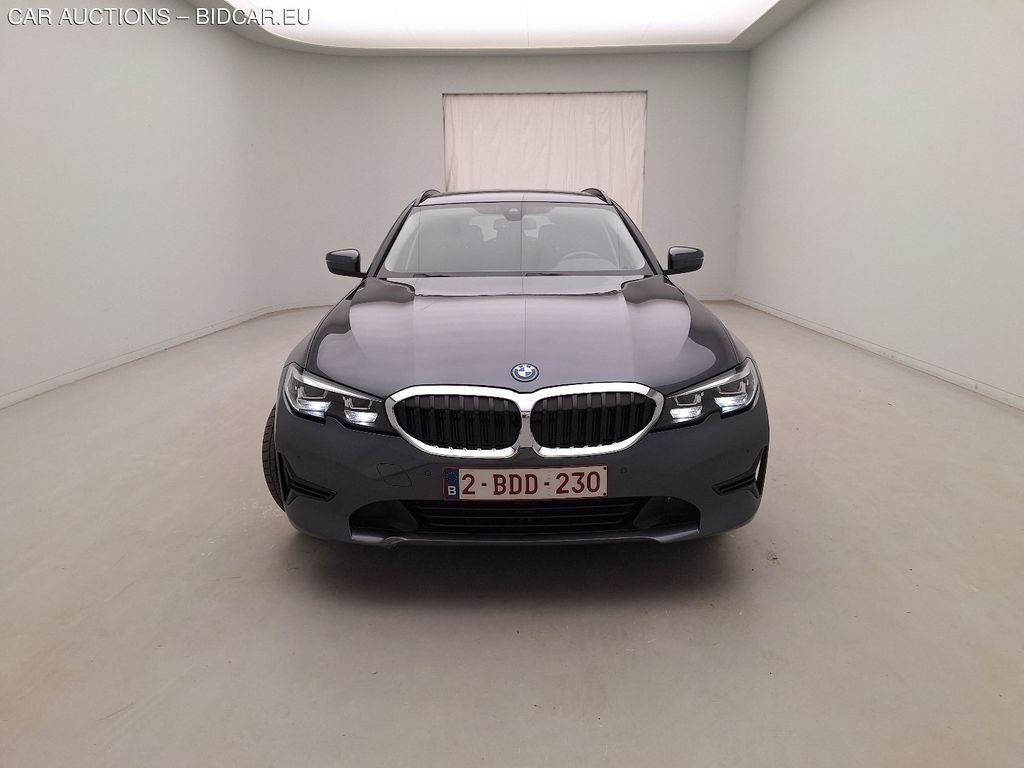 BMW Serie3-touring- TO. 18 PHEV. BMW 3 REEKS TOURING 320E (150 KW) 5D, 2021