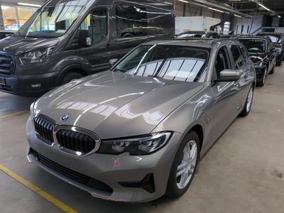 BMW 320e TOURING AUT. Advantage, 2022