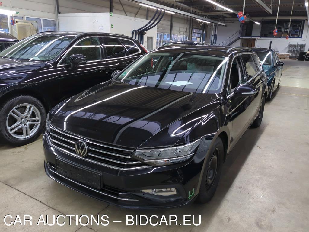 Volkswagen Passat VARIANT 2.0 TDI SCR DSG Business, 2022