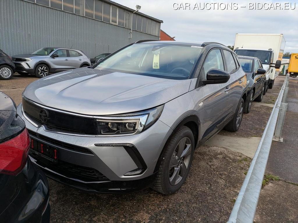 Opel Grandland 1.2 DI, 2024