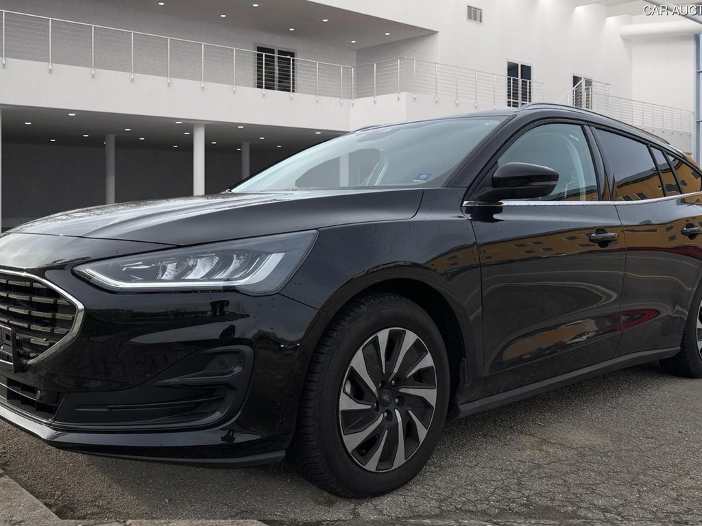 Ford Focus TURNIER 1.0 ECOBOOST HYBRID TITANIUM, 2025