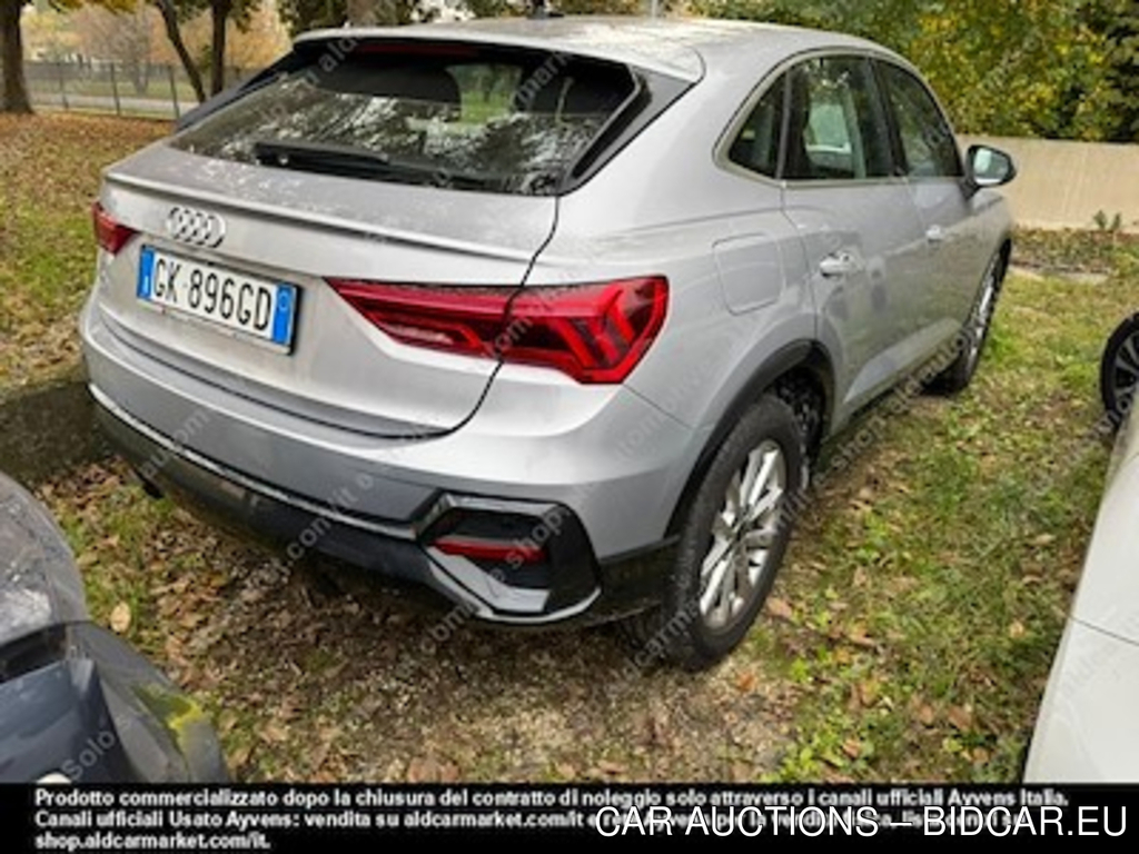 Audi Q3 sportback 35 tdi S -