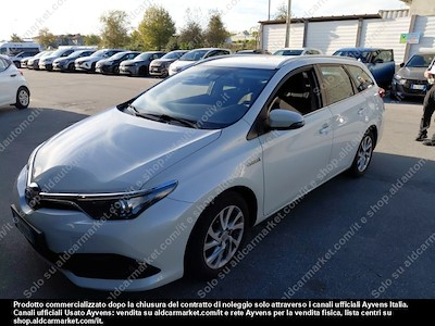 Toyota auris touring sports hybrid business -