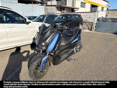 YAMAHA xmax 400 abs motociclo -