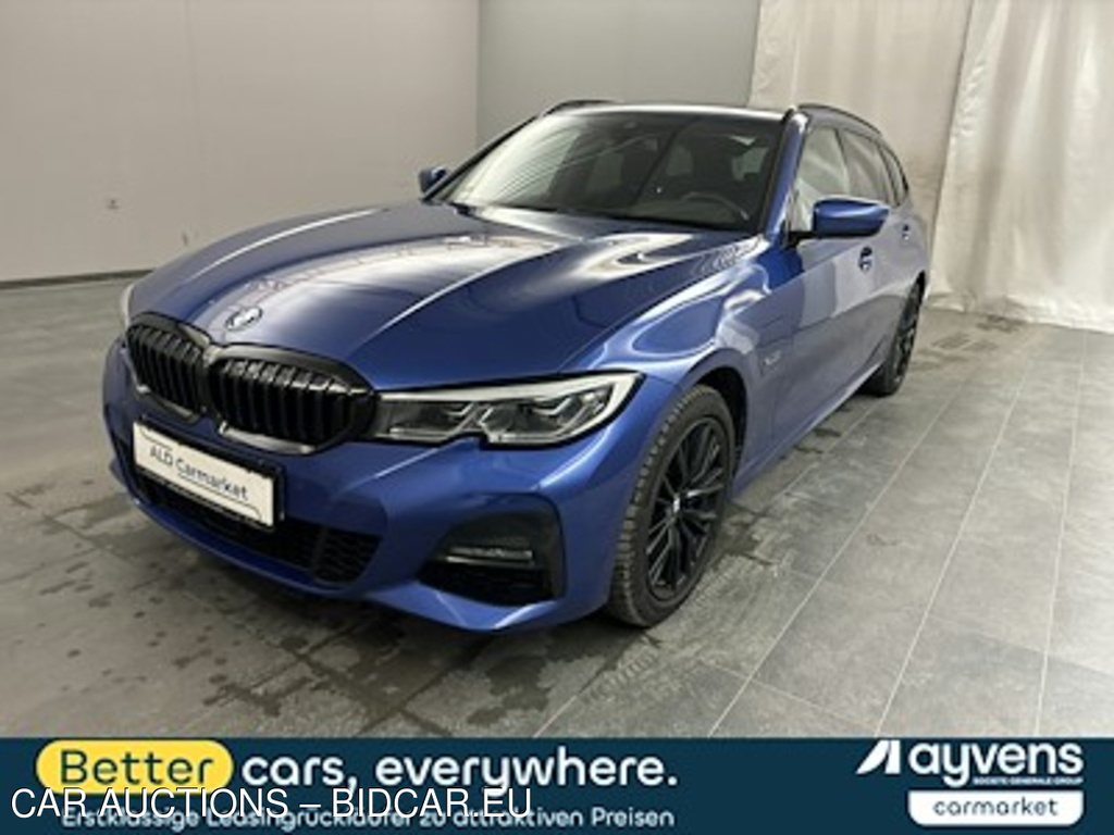 BMW 3er BMW 330e Touring xDrive Aut. M Sport Kombi, 5-turig, Automatik, 8-Gang