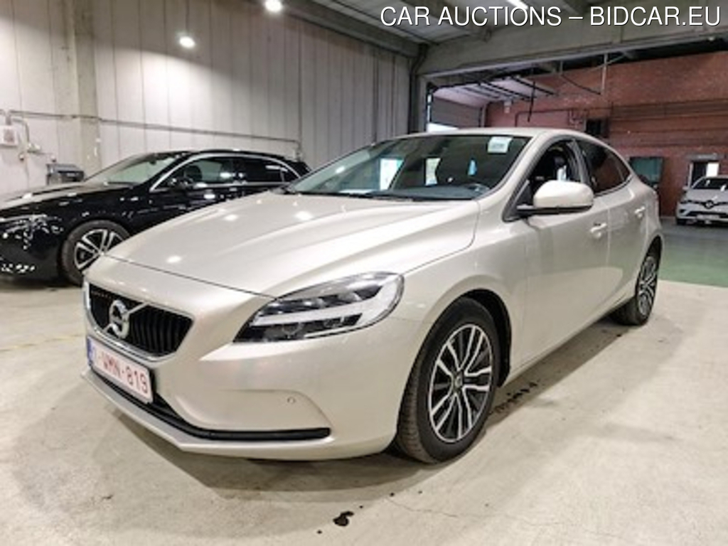 Volvo V40 diesel - 2016 2.0 D2 Black Edition Gear.AdBlue(EU6d-T.