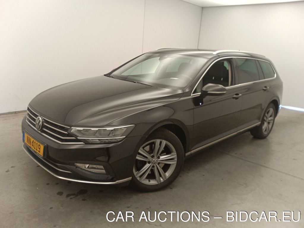 Volkswagen Passat-variant- VARIANT DIESEL - 2020 2.0 TDI 200 SCR ELEGANCE DSG 5D, 2021