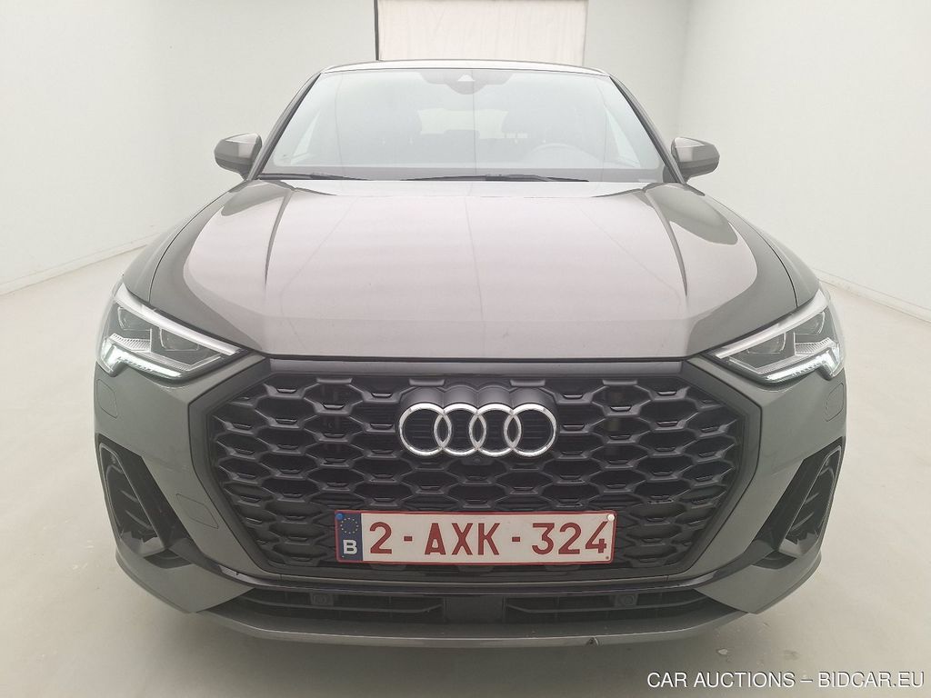 Audi Q3-sportback SB 19 PHEV. AUDI Q3 SPORTBACK 45 TFSI E S TRONIC S LINE 5D, 2021