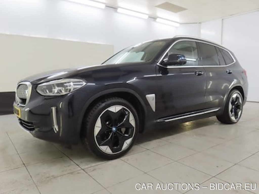BMW Ix3 80kWh High Executive 5d