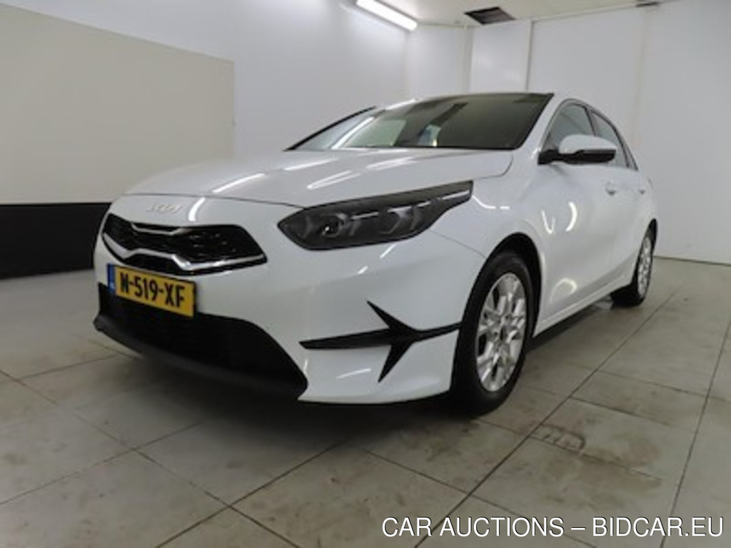 Kia Ceed 1.0 T-GDi DynamicLine 5d