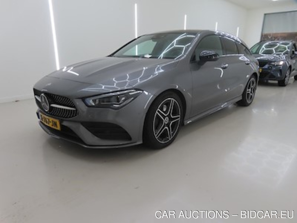 Mercedes-Benz Cla shooting brake CLA 200 DCT Business Solution AMG