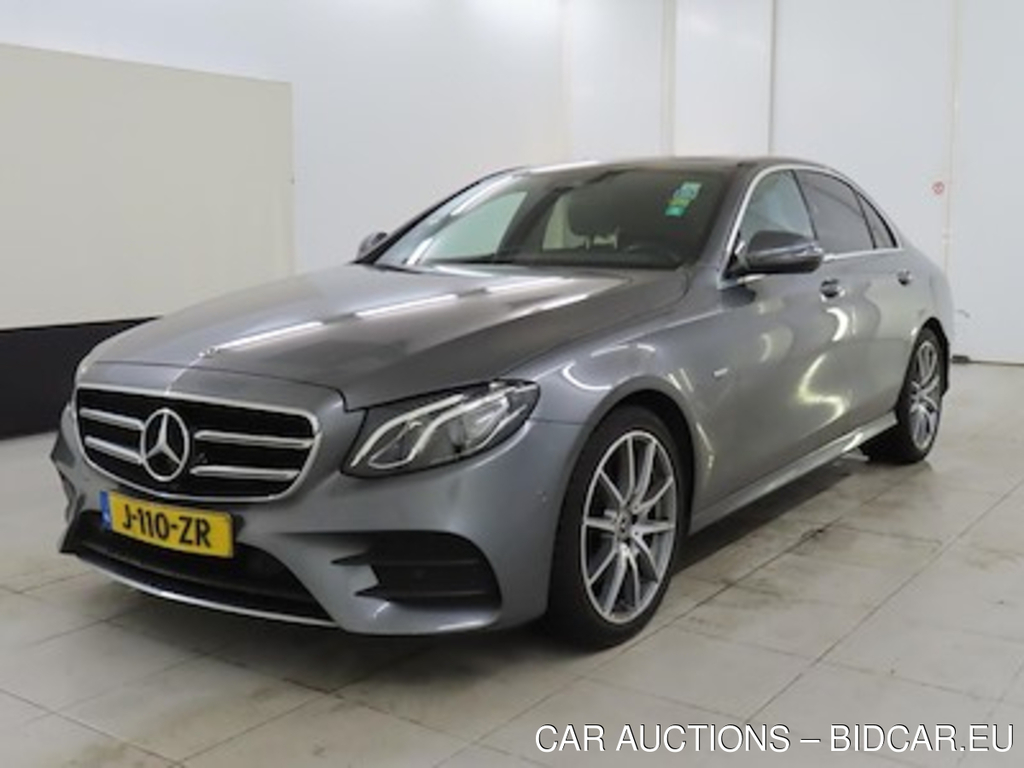 Mercedes-Benz E-klasse limousine E 200 9G-TRONIC Business Solution 4d