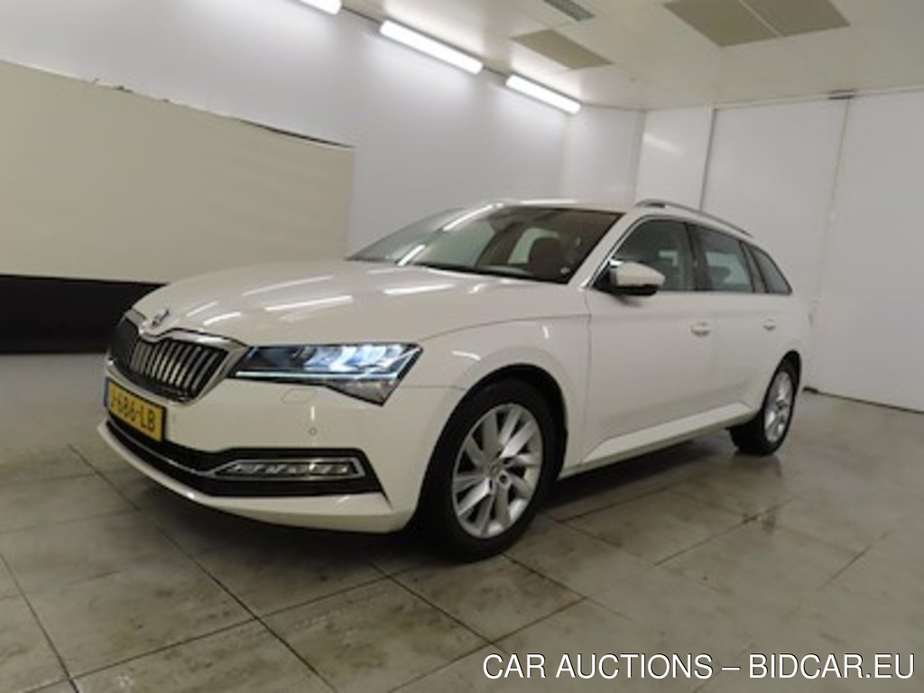 Skoda Superb combi 2.0 TDI DSG Business Edition 5d