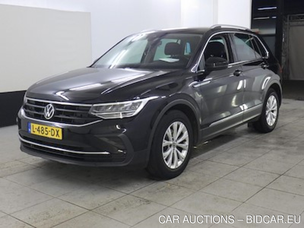 Volkswagen Tiguan 1.5 TSI 110kW Life Business 5d