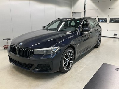 BMW Series 5 530e Touring M Sport UA!