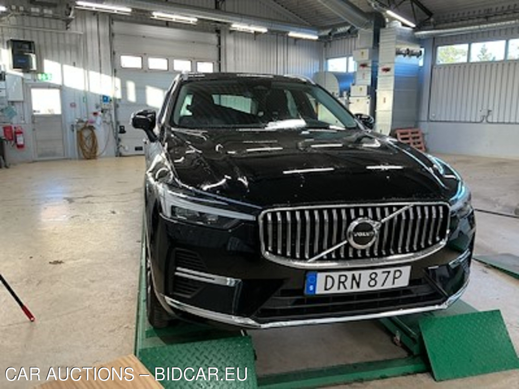 Volvo XC60 T6 Recharge 350 AWD Core Edt VOC Drag Panorama