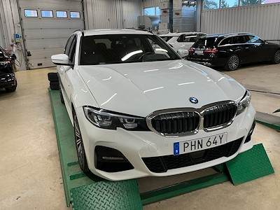 BMW 3-serie 330e xDrive Touring M Sport Drag HiFi Adaptiv Fart