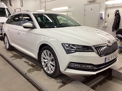 Skoda Superb iV Combi DSG 218hk Style Business