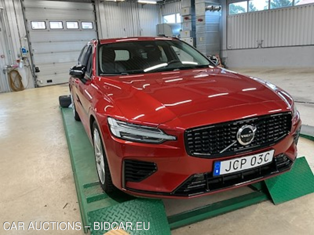 Volvo V60 T8 Recharge 456 AWD Ultimate Dark VOC Drag Panorama