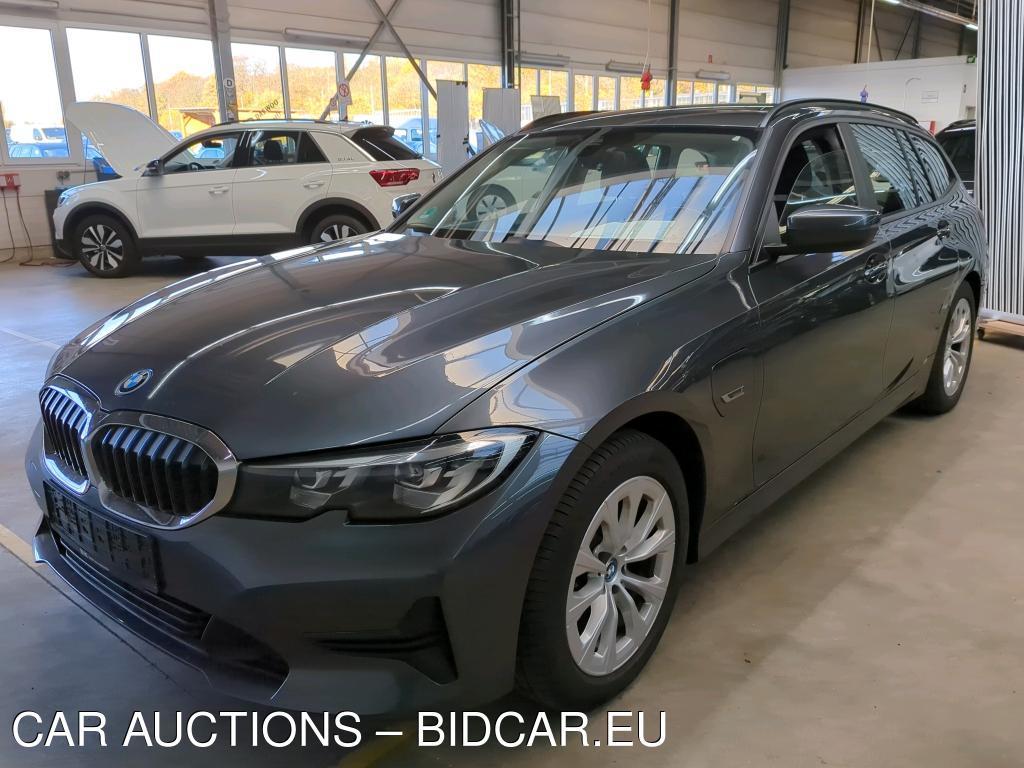 BMW 320e TOURING AUT., 2021