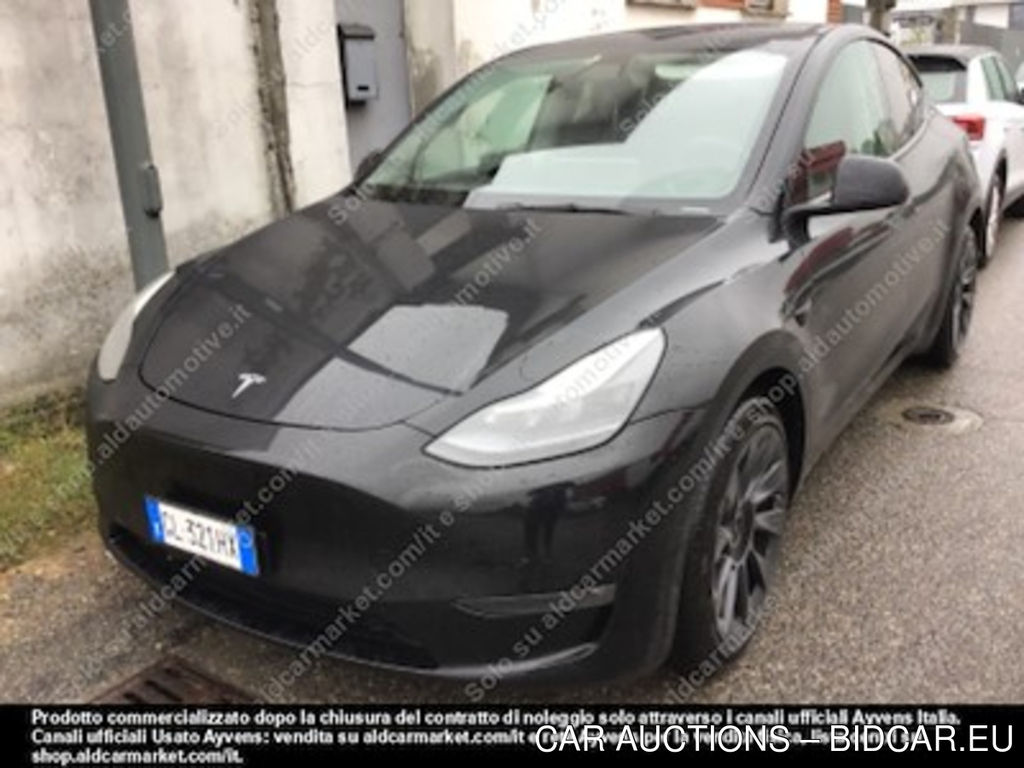 Tesla model Y 75 kwh dual -