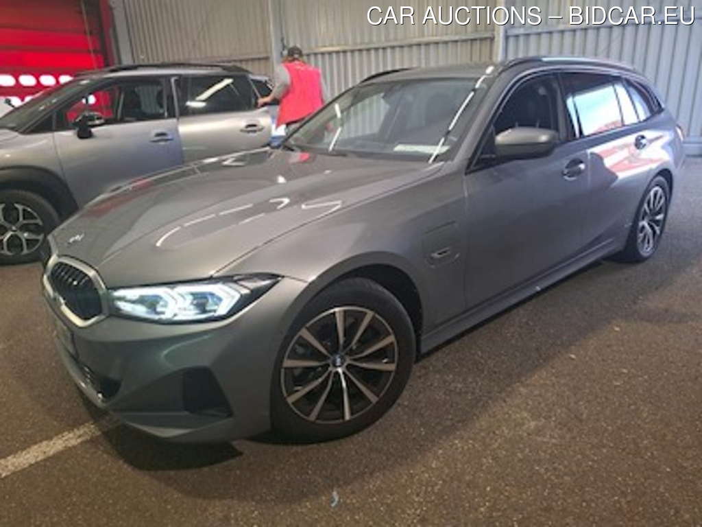 BMW Serie 3 Serie 3 Touring 320eA 204ch Business Design