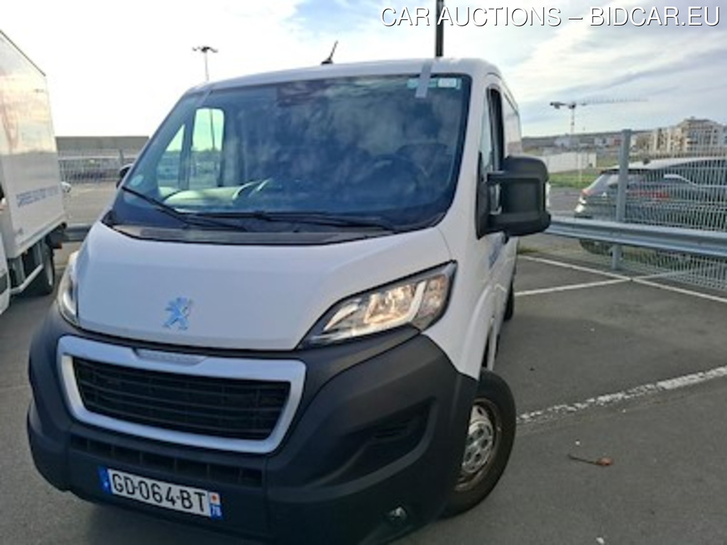 Peugeot BOXER Boxer Fg 333 L1H1 2.2 BlueHDi S&amp;S 140ch Asphalt