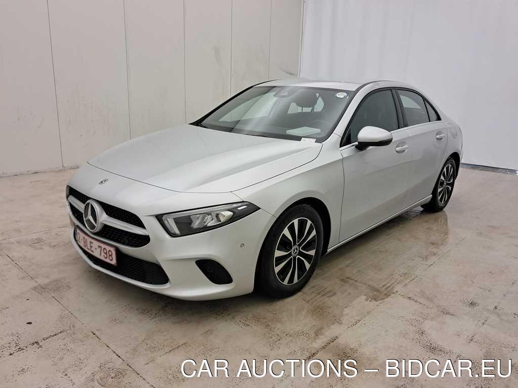Mercedes A-Klasse A180d Limousine Business Solution 2.0d 116pk/cv 4p, 2022