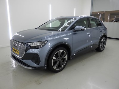 Audi Q4 e-tron 40 e-tron Launch edition Advanced Plus 5d