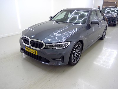 BMW 3 serie sedan 320e Business Edition Plus 4d