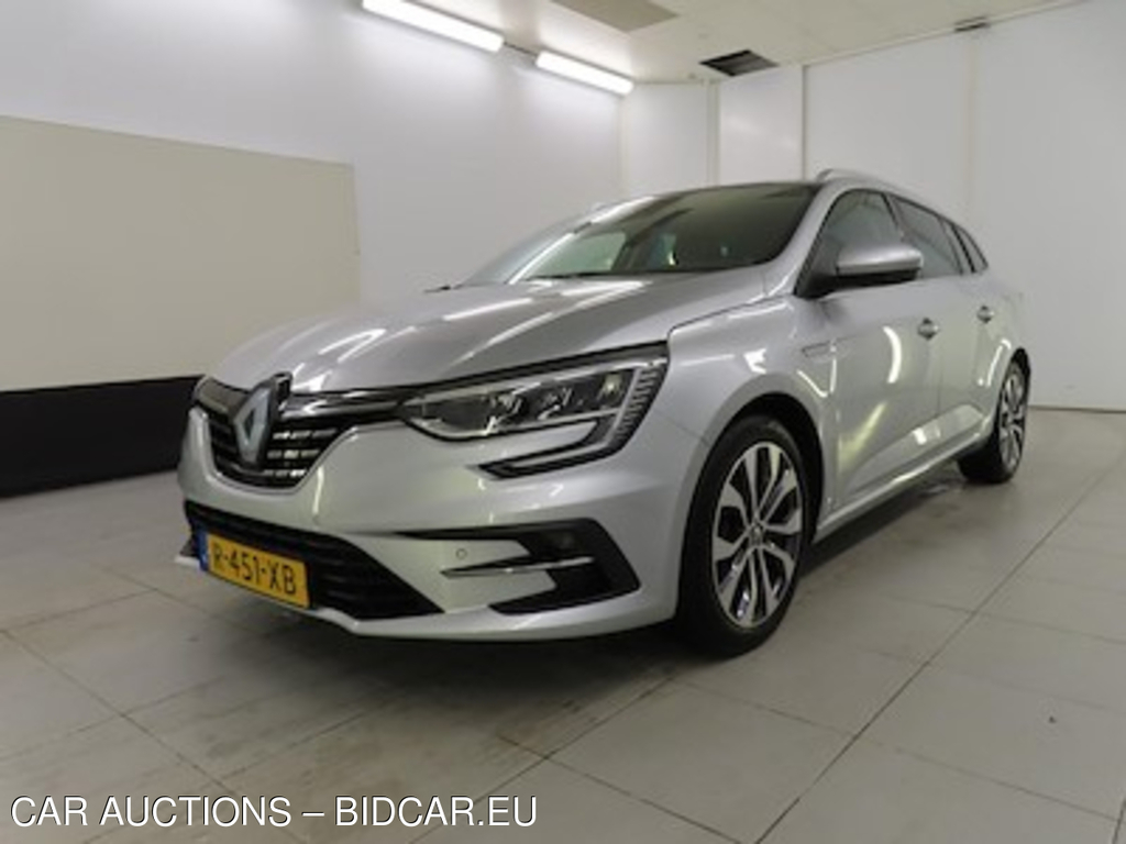 Renault Megane estate TCe 140 EDC Techno 5d