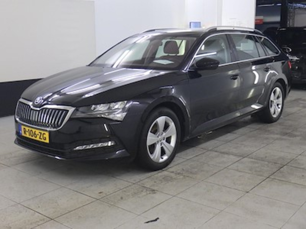 Skoda Superb combi 1.5 TSI ACT DSG Business Edition 5d