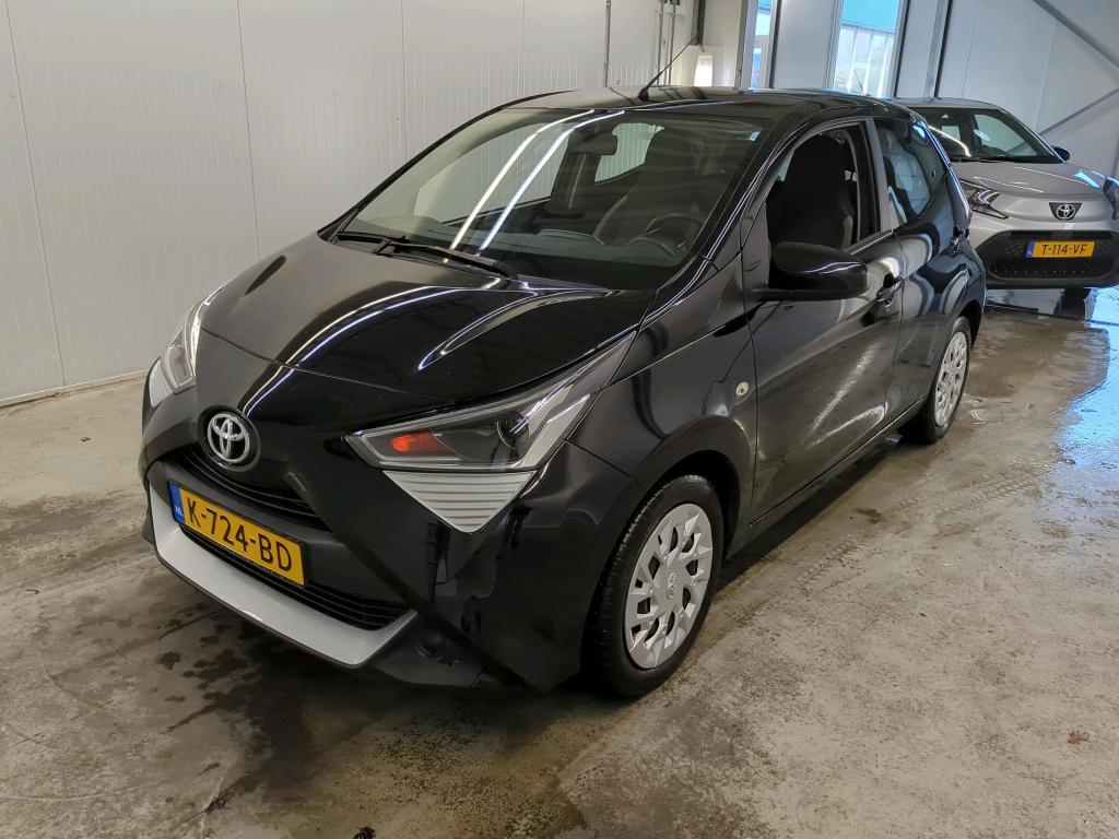 Toyota Aygo 1.0 VVT-i 53kW X-Play, 2020
