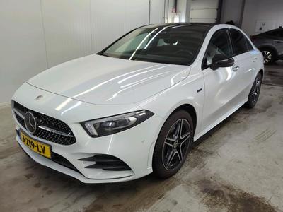 Mercedes-Benz A250 e 1.3 160kW Bus.Sol. Luxury AMG Limited sedan DCT, 2020