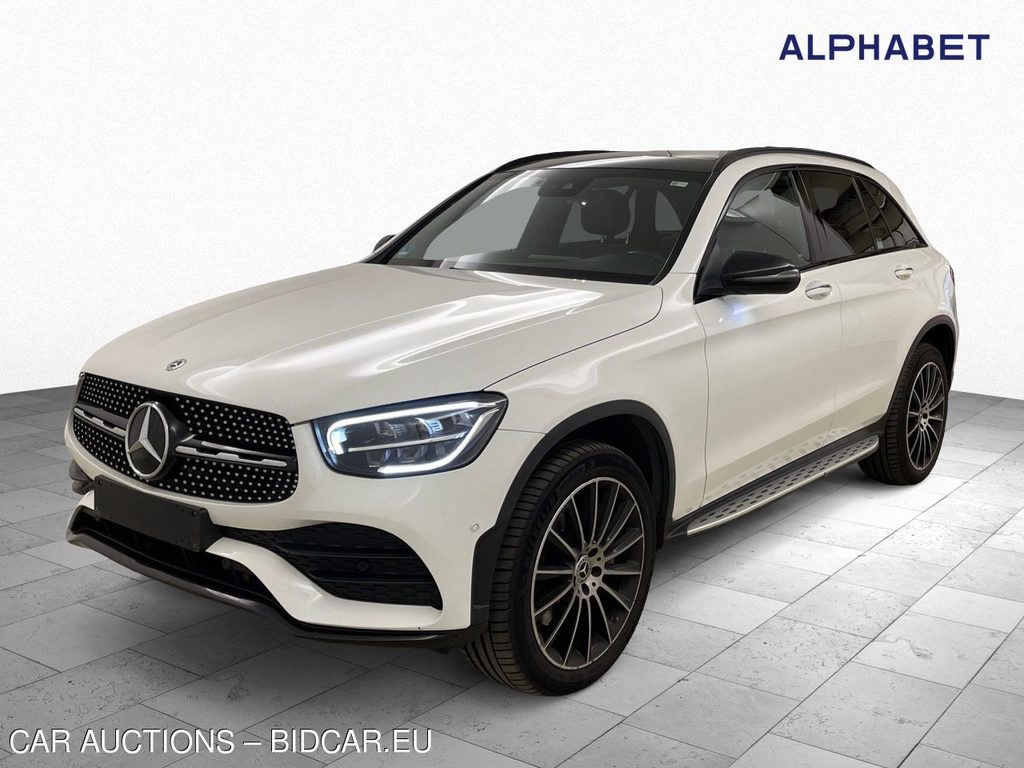 Mercedes-Benz GLC 300 e 4Matic 9G-TRONIC AMG Line, 2022