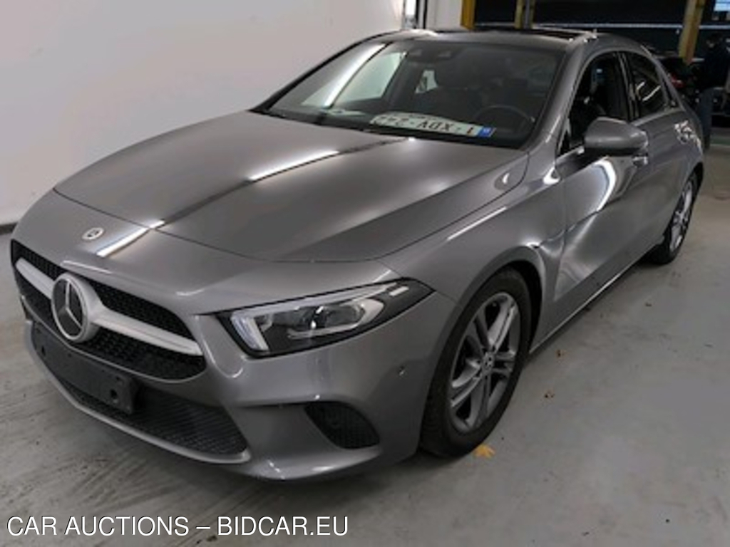 Mercedes-Benz Classe A sedan diesel v177 A 180 d Launch Edition (EU6d-TEMP)