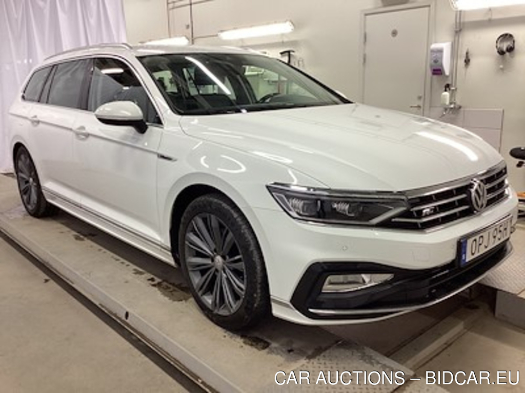 Volkswagen Passat 2.0 TDI SCR 4Motion 190hk GT Executive Business Drag
