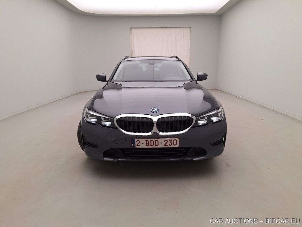 BMW Serie3-touring- TO. 18 PHEV. BMW 3 REEKS TOURING 320E (150 KW) 5D, 2021