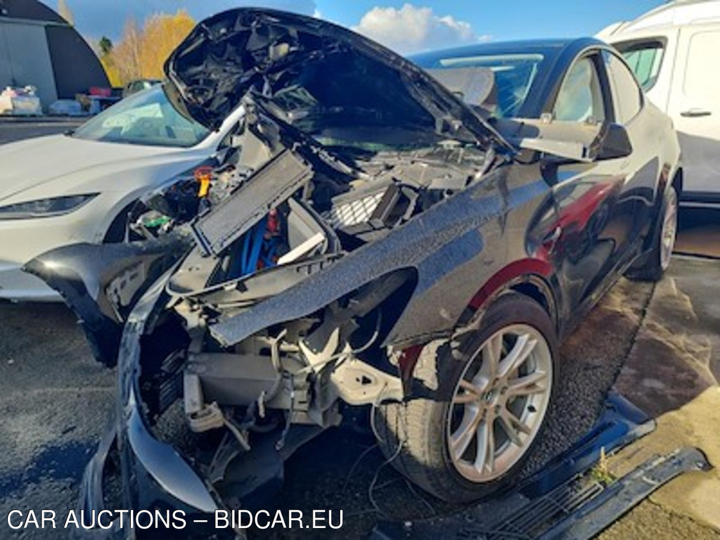 Tesla Model Y BEV AUTO RWD