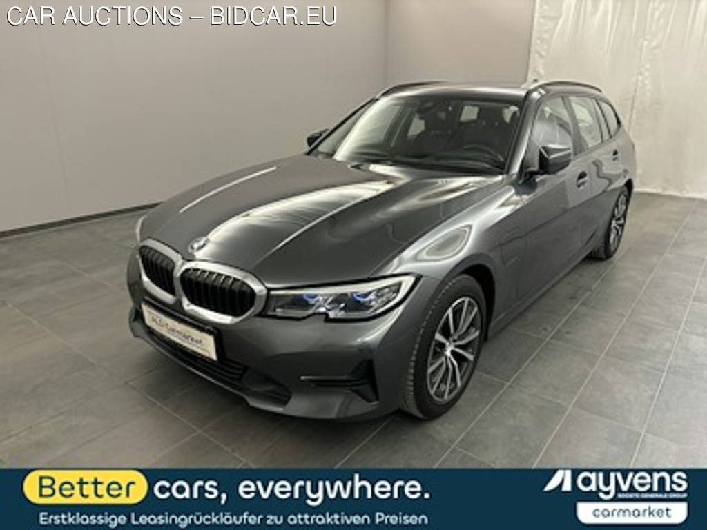 BMW 3er BMW 330e Touring Aut. Advantage Kombi, 5-turig, Automatik, 8-Gang