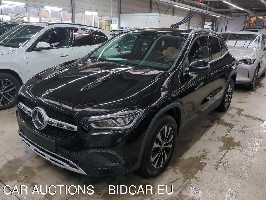 Mercedes-Benz Gla 200 D 4MATIC 8G-DCT, 2022