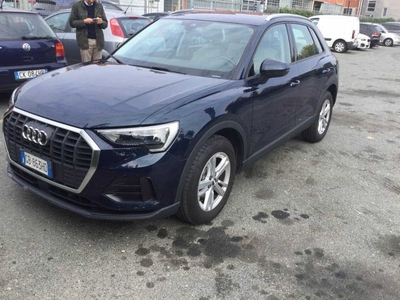 Audi Q3 40 TDI quattro S tronic Business, 2020
