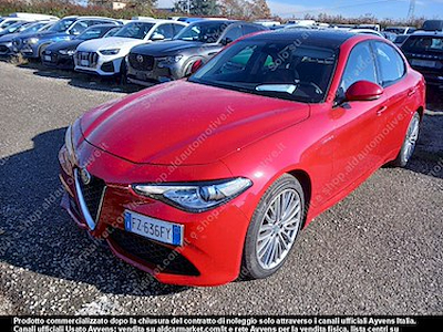 Alfa Romeo giulia 2.2 turbo at8 -