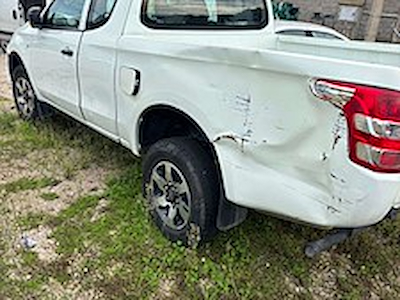 Fiat fullback PC pickup cab.est. 2.4 -