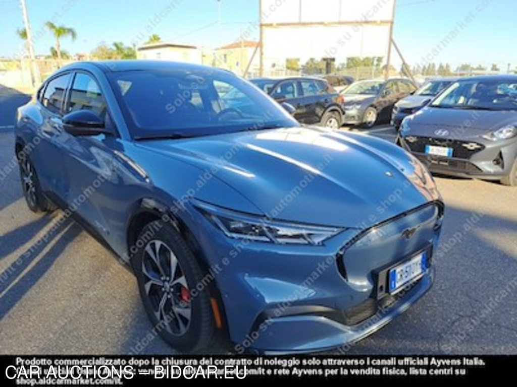 Ford mustang mach-e 294cv extended range -