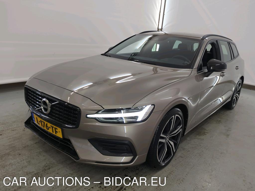 Volvo V60 2.0 B3 MOMENTUM ADVANTAGE, 2021