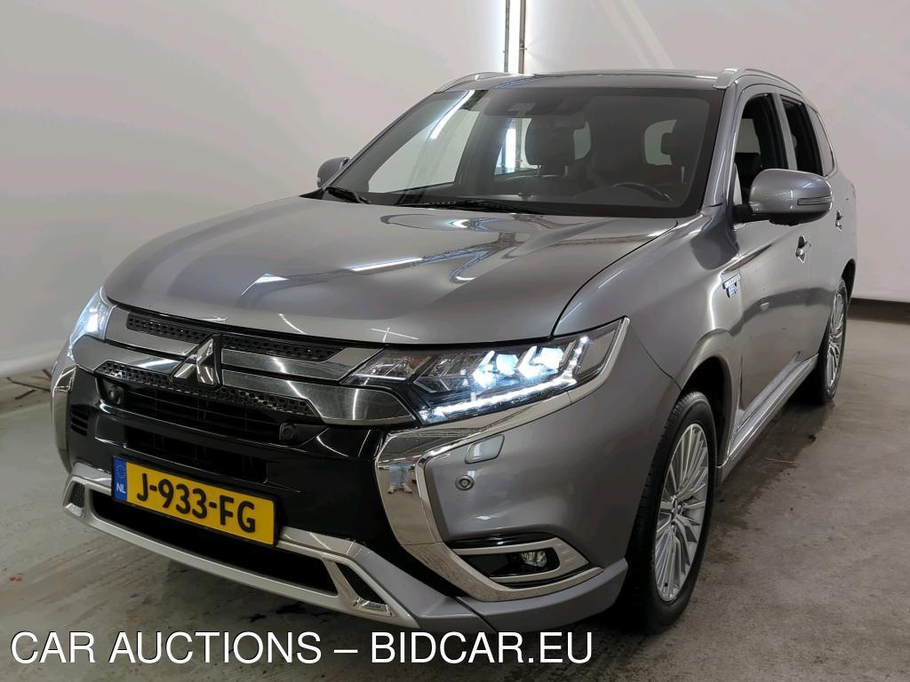 Mitsubishi Outlander 2.4 PHEV INSTYLE, 2020